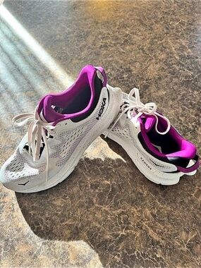 Hoka One Kawana Athletic Shoes White & Pink/Purple US 9B